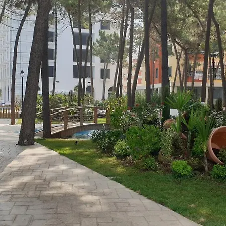 View Apartment, Golem Apartman
