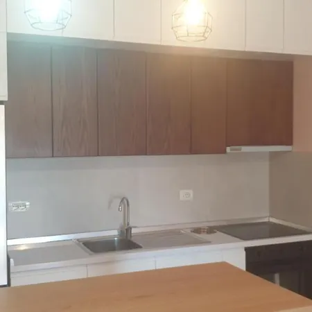 شقة View Apartment, Golem *