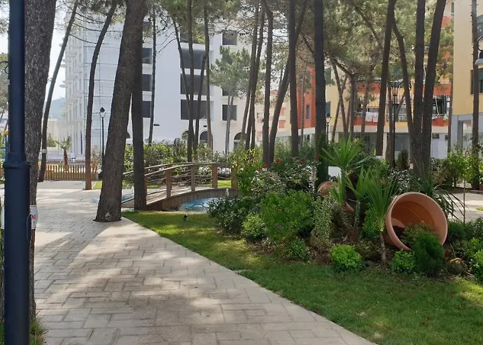 View Apartment, Golem Apartment