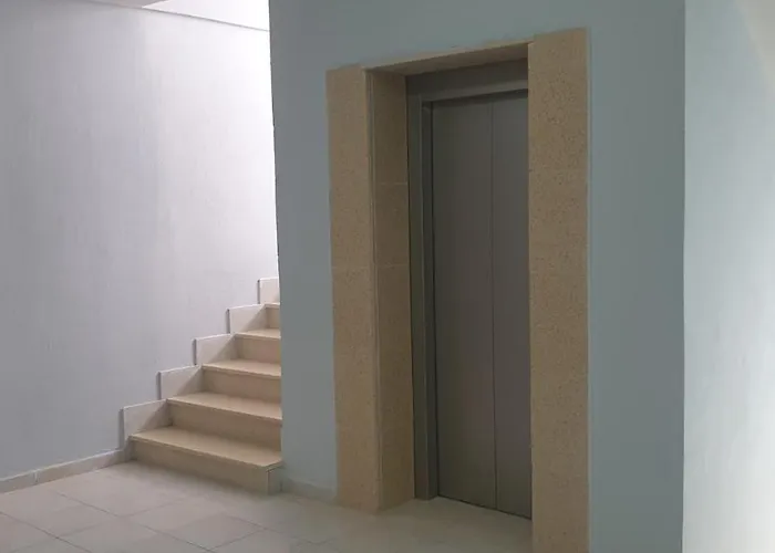 View Apartment, Golem دراس
