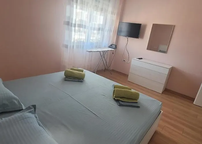 View Apartment, Golem