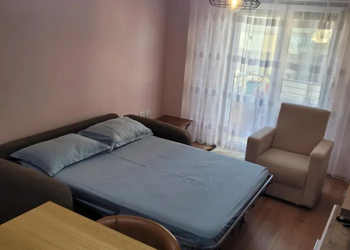 View Apartment, Golem *